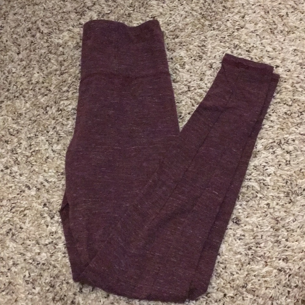 maroon leggings